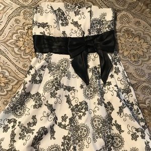 B Darlin strapless white and black cocktail dress
